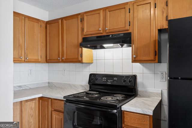 7295 Drake Avenue, Lithonia, GA 30058