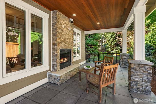 605 11th Avenue, Kirkland, WA 98033