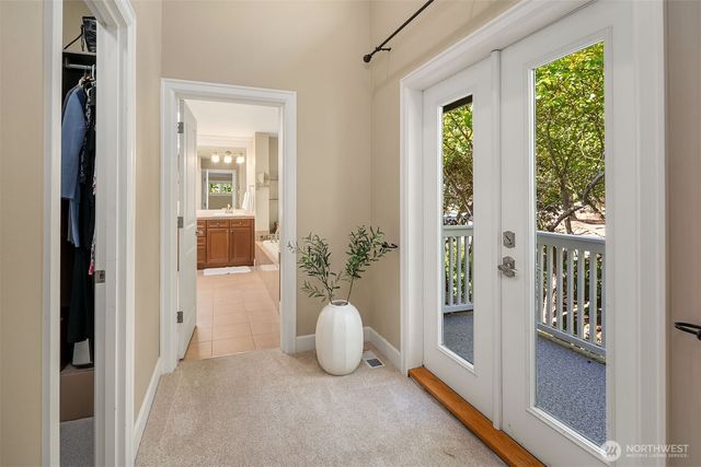 605 11th Avenue, Kirkland, WA 98033
