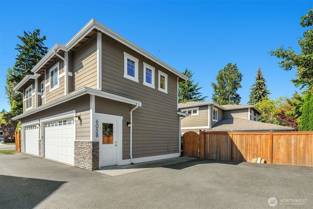 605 11th Avenue, Kirkland, WA 98033