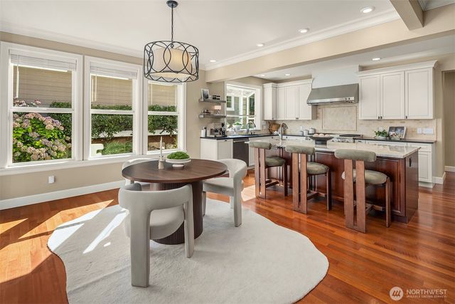 605 11th Avenue, Kirkland, WA 98033
