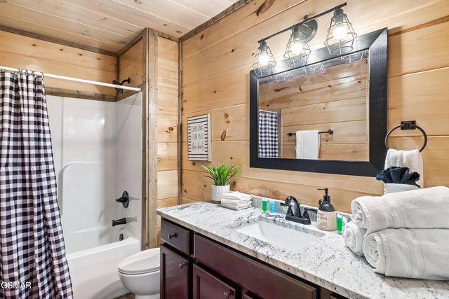 2614 Grassy Branch Loop, Sevierville, TN 37876