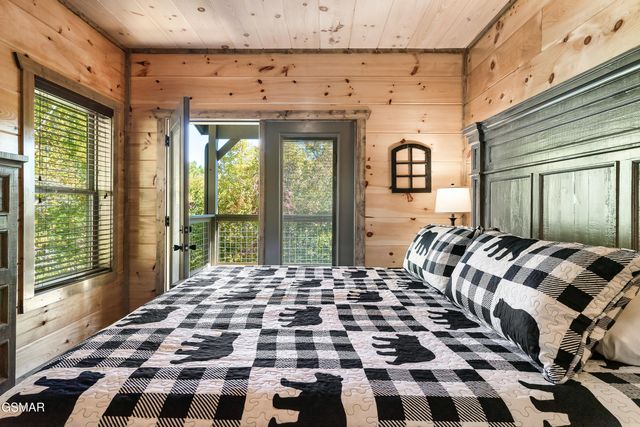 2614 Grassy Branch Loop, Sevierville, TN 37876