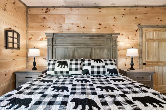 2614 Grassy Branch Loop, Sevierville, TN 37876