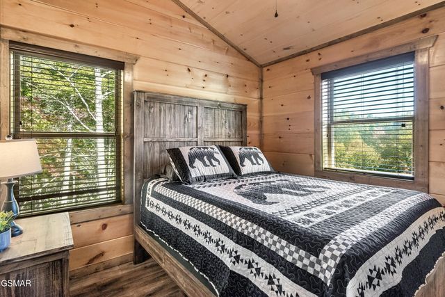 2614 Grassy Branch Loop, Sevierville, TN 37876