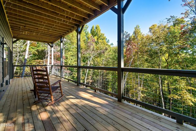 2614 Grassy Branch Loop, Sevierville, TN 37876