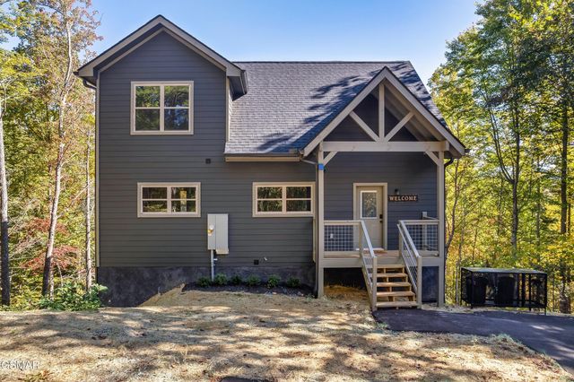 2614 Grassy Branch Loop, Sevierville, TN 37876