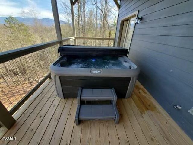 2614 Grassy Branch Loop, Sevierville, TN 37876