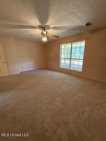 1839 E Lakeshore Drive, Carriere, MS 39426