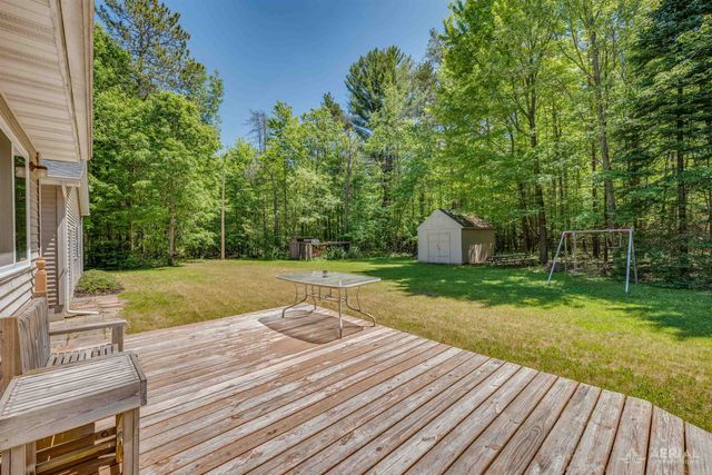 1767 W Greenwood Road, Alger, MI 48610