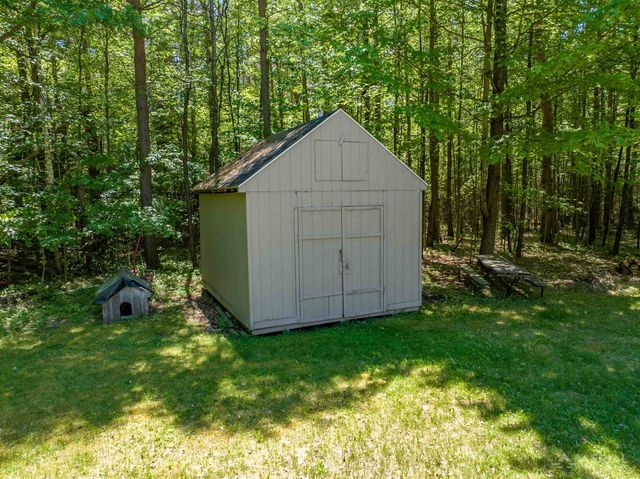 1767 W Greenwood Road, Alger, MI 48610