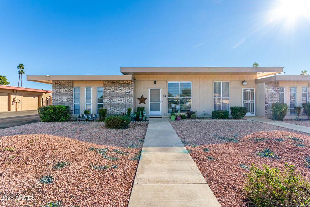 10161 W THUNDERBIRD Boulevard, Sun City, AZ 85351
