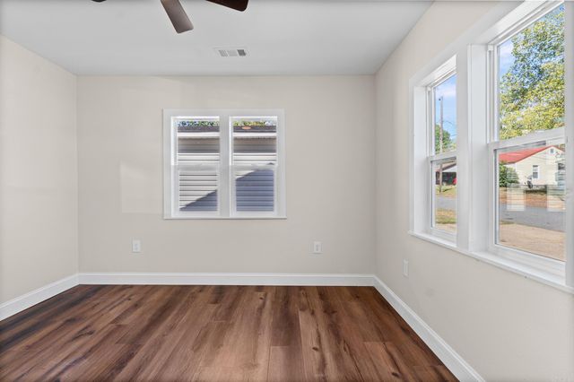 207 N. Sowell St., Searcy, AR 72143