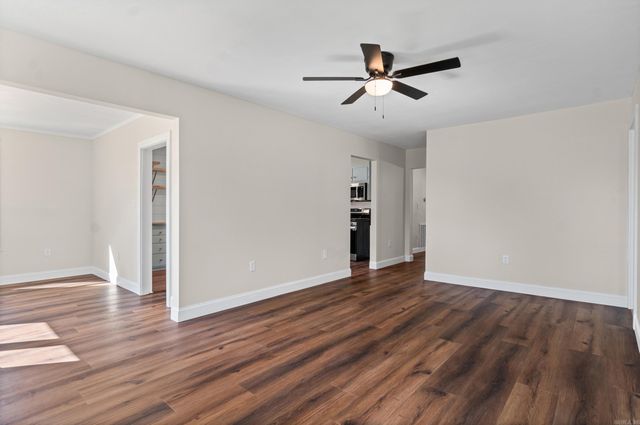 207 N. Sowell St., Searcy, AR 72143