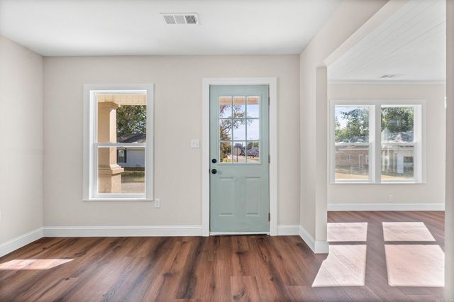 207 N. Sowell St., Searcy, AR 72143