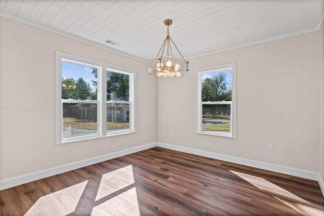 207 N. Sowell St., Searcy, AR 72143