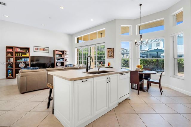 19442 SW 39th Street, Miramar, FL 33029
