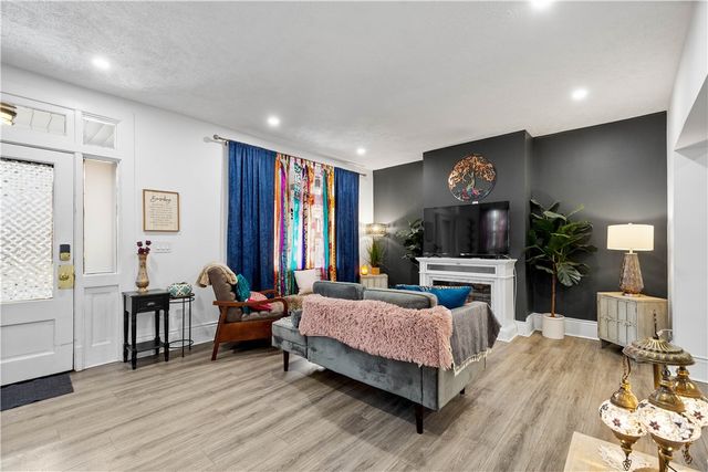 337 W College Street, Canonsburg, PA 15317