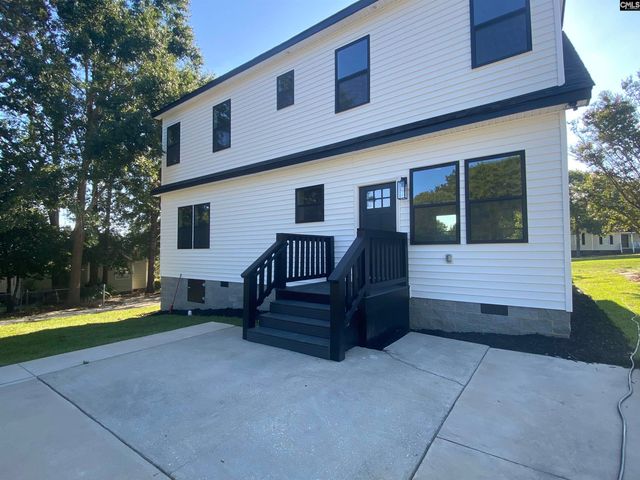 301 S Village Lane, Lugoff, SC 29078