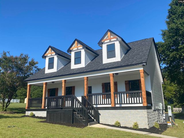 301 S Village Lane, Lugoff, SC 29078