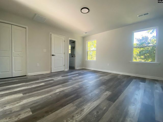 301 S Village Lane, Lugoff, SC 29078