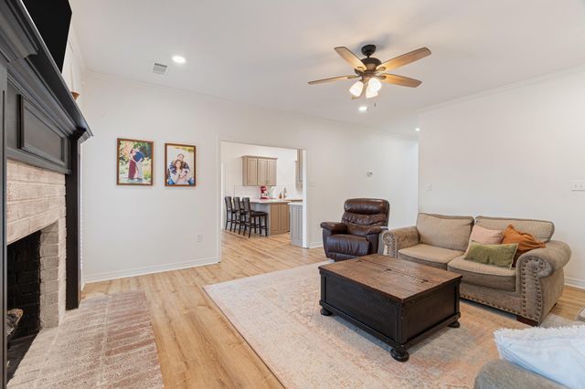 2406 Brittany Lane, Searcy, AR 72143