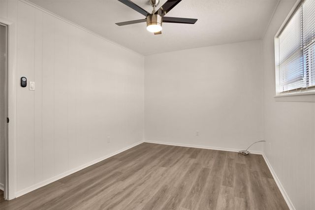 539 Pompano Street, Bayou Vista, TX 77563