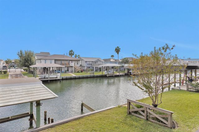 539 Pompano Street, Bayou Vista, TX 77563