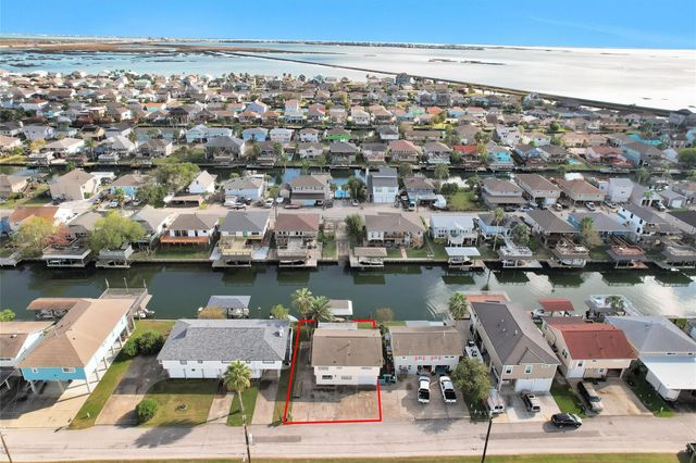 539 Pompano Street, Bayou Vista, TX 77563