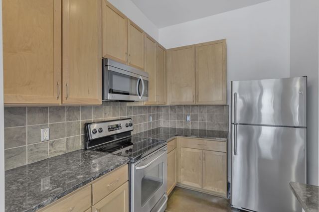 3000 Vanderbilt Pl Apt 103, Nashville, TN 37212