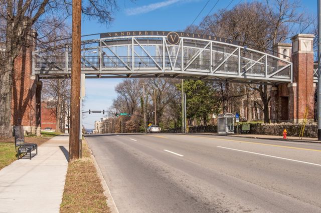 3000 Vanderbilt Pl Apt 103, Nashville, TN 37212