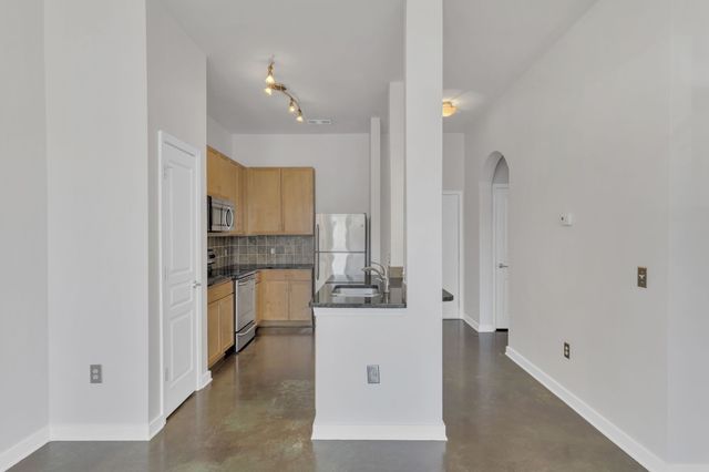 3000 Vanderbilt Pl Apt 103, Nashville, TN 37212