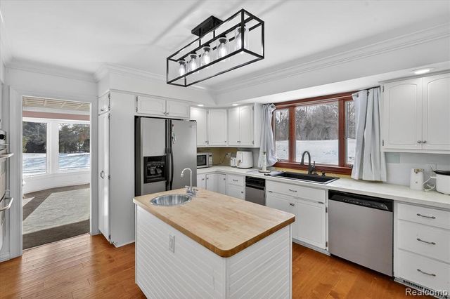 9505 E Atherton Road, Davison, MI 48423