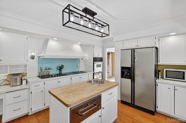 9505 E Atherton Road, Davison, MI 48423