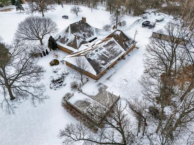 9505 E Atherton Road, Davison, MI 48423