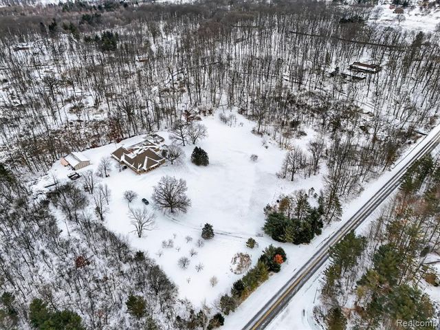 9505 E Atherton Road, Davison, MI 48423