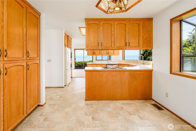 164 Calbert Rd, Port Angeles, WA 98362