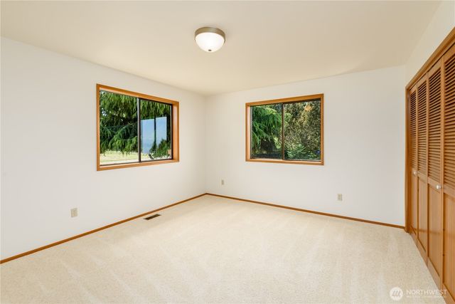 164 Calbert Rd, Port Angeles, WA 98362