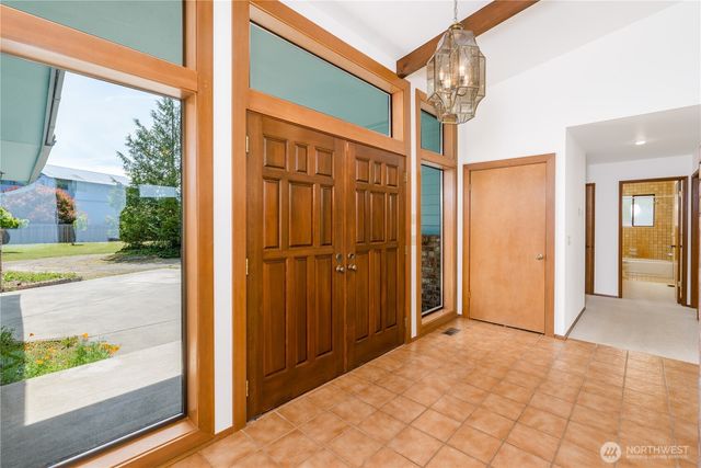 164 Calbert Rd, Port Angeles, WA 98362
