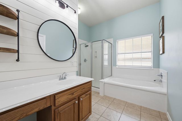 2303 Casa Grande Drive, League City, TX 77573