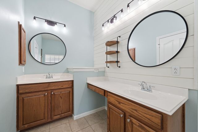 2303 Casa Grande Drive, League City, TX 77573