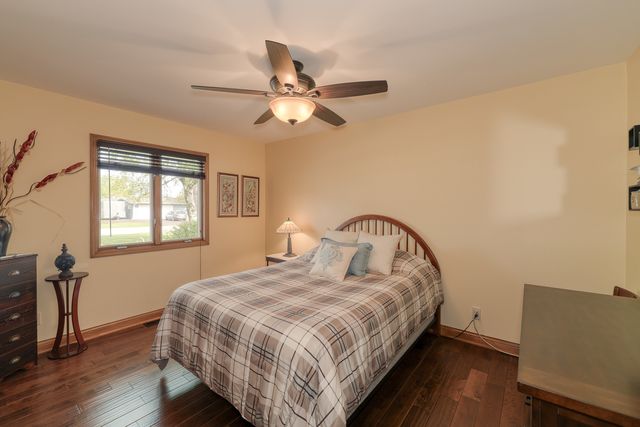 704 N First Street, Elburn, IL 60119