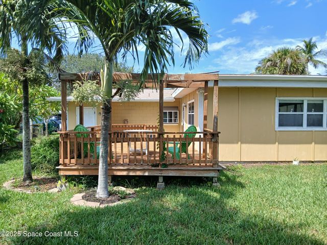276 Curacau Drive, Cocoa Beach, FL 32931
