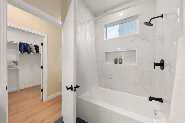 1081 Loma Avenue, Long Beach, CA 90804