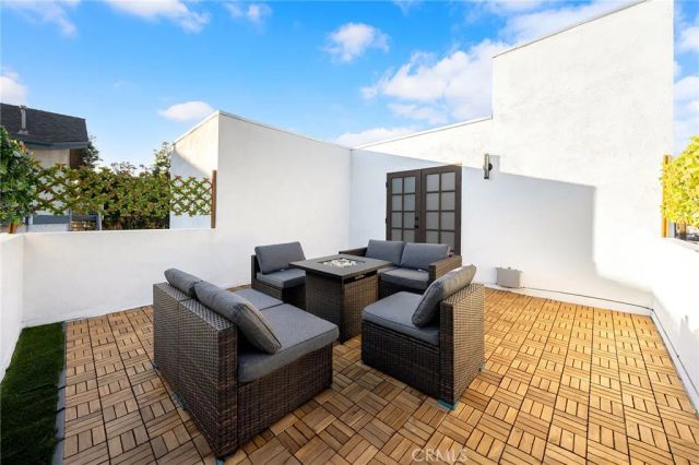 1081 Loma Avenue, Long Beach, CA 90804