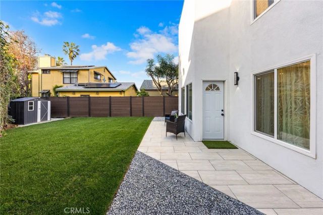1081 Loma Avenue, Long Beach, CA 90804