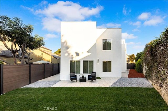 1081 Loma Avenue, Long Beach, CA 90804