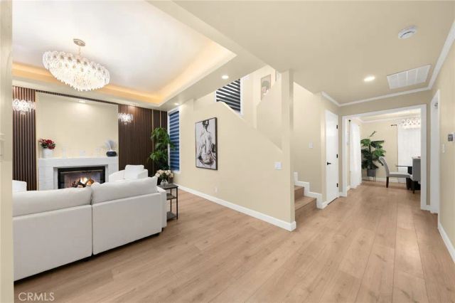 1081 Loma Avenue, Long Beach, CA 90804