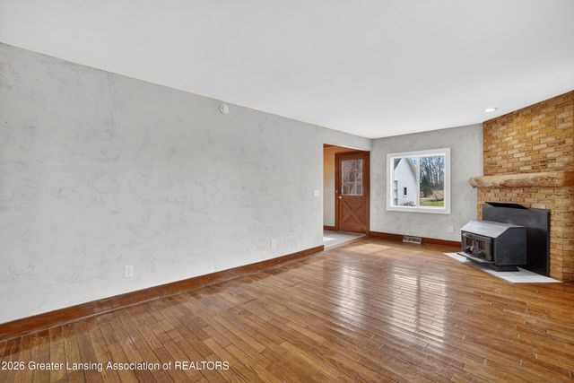 11484 Columbia Highway, Eaton Rapids, MI 48827