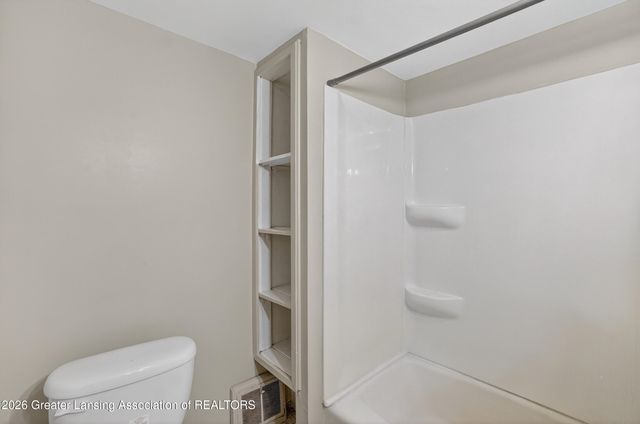 11484 Columbia Highway, Eaton Rapids, MI 48827